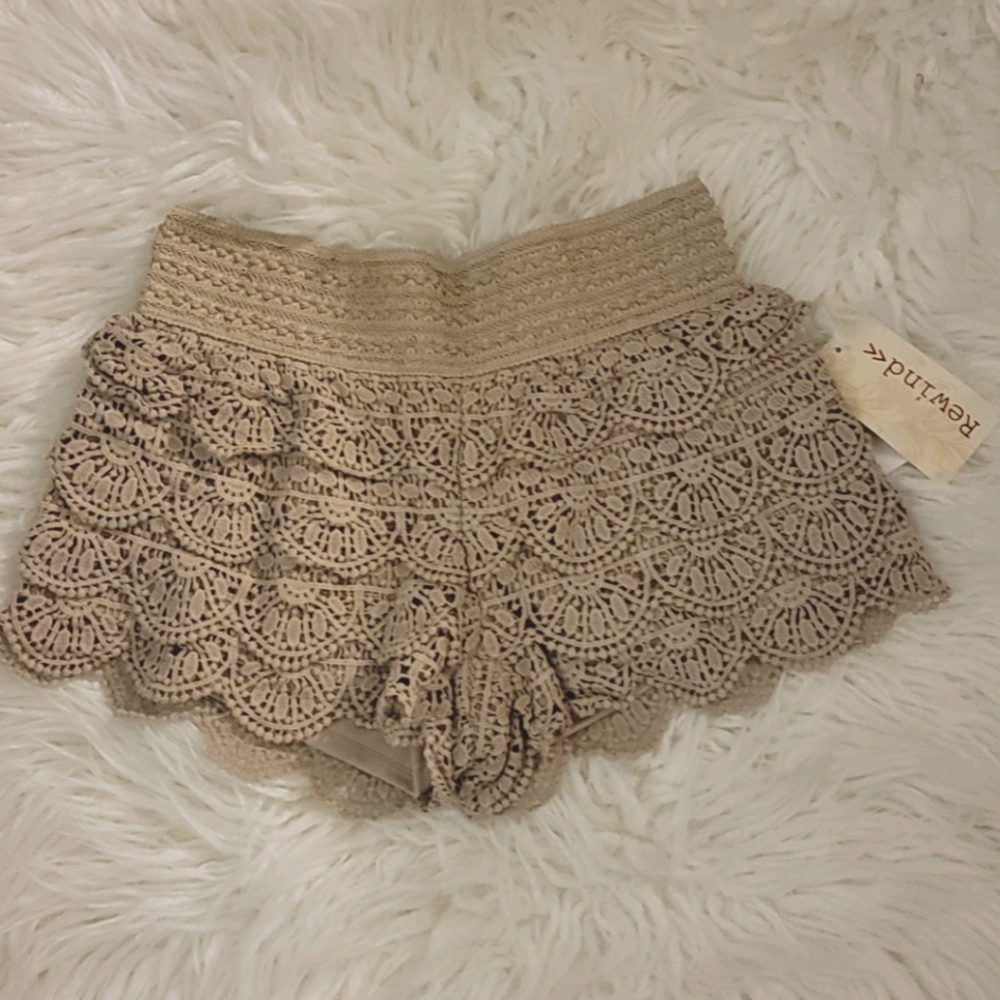 REWIND Tan Shorts